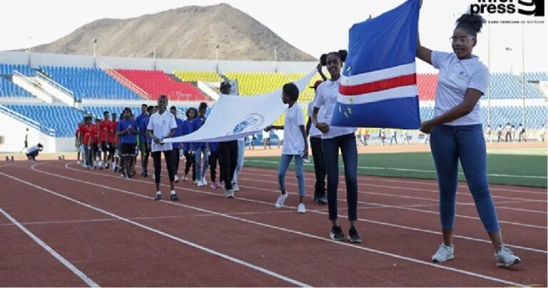 Cabo Verde : Praia accueille les Olympiades du sport scolaire avec 1.400 participants
