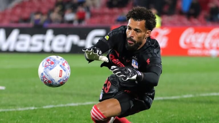 Débuts réussis pour Vozinha avec Colo-Colo après 54 jours sans jouer